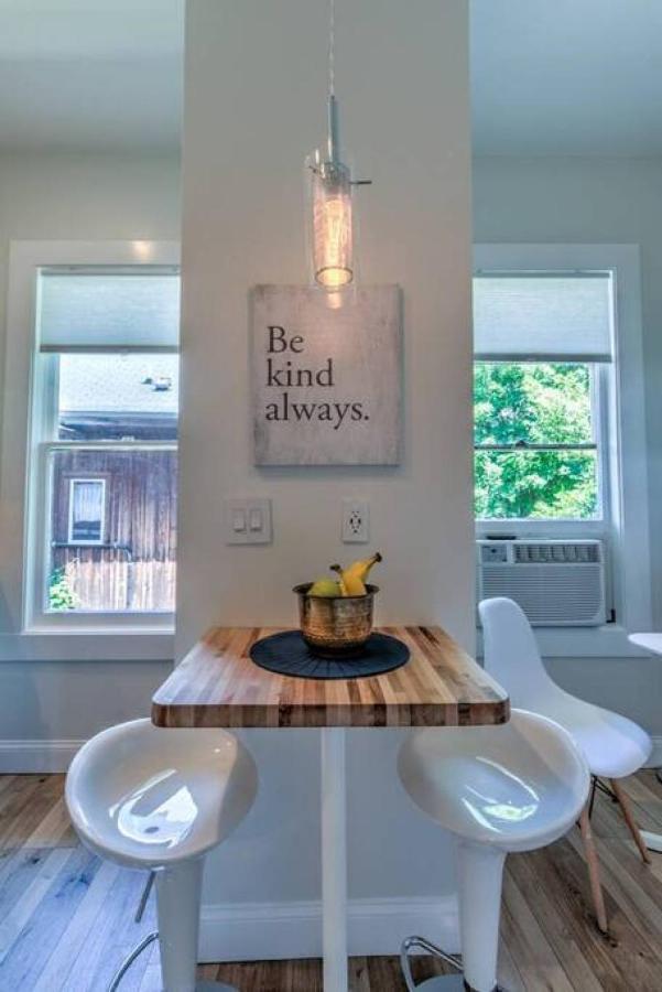 Miraculously Modern In A Vintage Shell Midtown Apartment เมมฟิส ภายนอก รูปภาพ